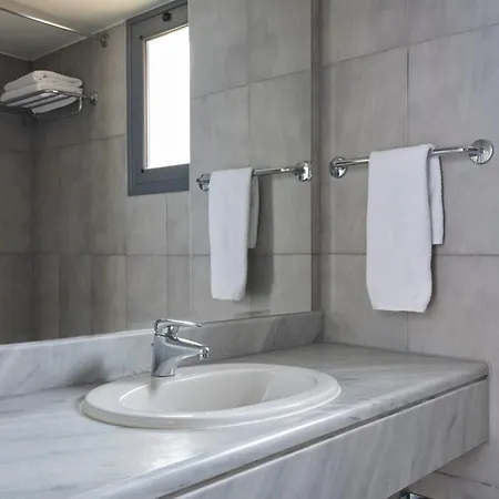 Atlantica Mikri Poli Rhodes فندق كولومبيا