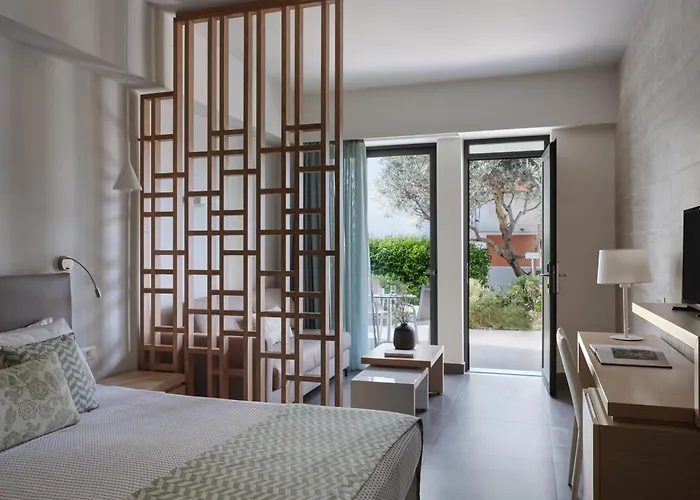 Atlantica Mikri Poli Rhodes Otel 4*